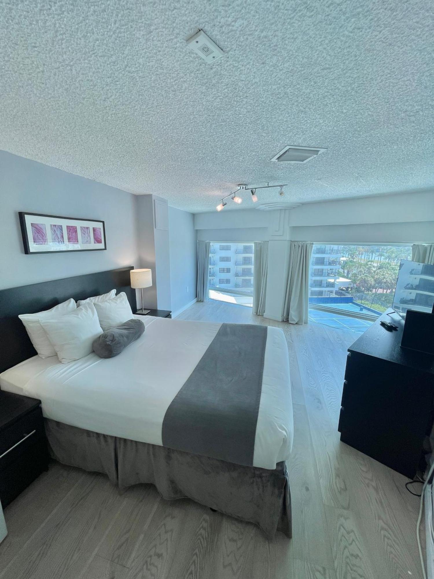 New Point Miami Beach Apartments Exteriör bild